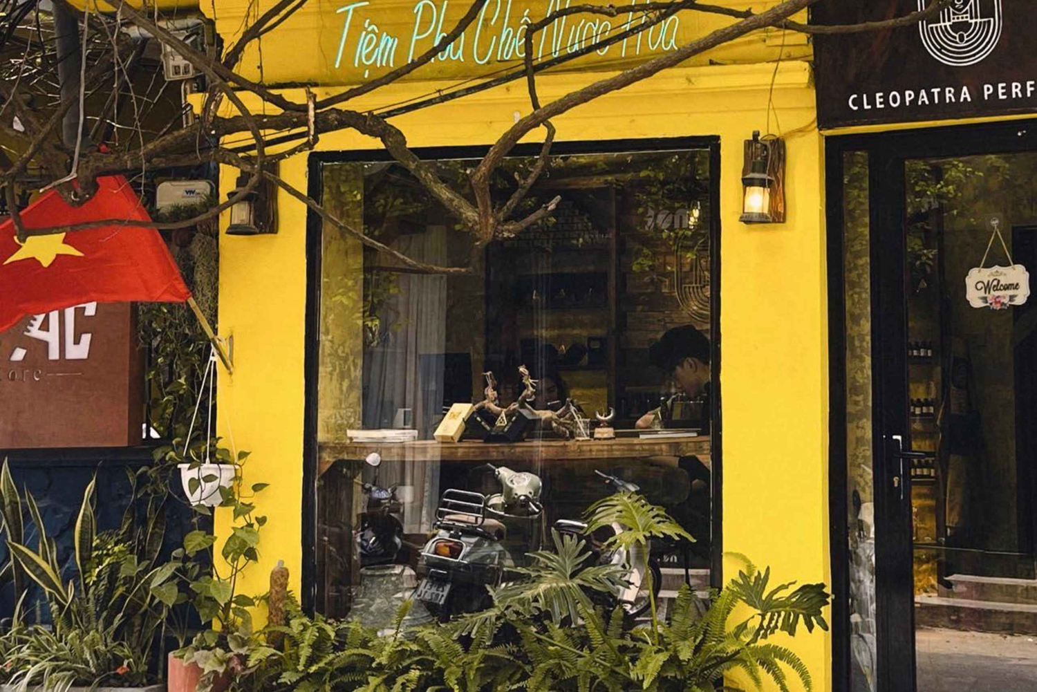 ハノイ：クレオパトラ香水による香水作りワークショップ