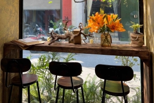 ハノイ：クレオパトラ香水による香水作りワークショップ