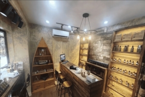 ハノイ：クレオパトラ香水による香水作りワークショップ