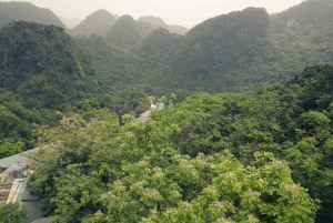 Hanoi: Perfume Pagoda & Boat or Lotus Silk Village & Incense