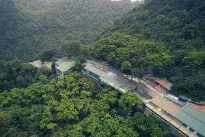 Hanoi: Perfume Pagoda & Boat or Lotus Silk Village & Incense