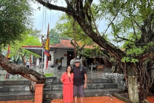 Hanoi: Perfume Pagoda Day Tour with Boat Ride & Cave Visit