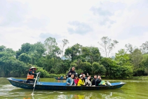 Hanoi: Perfume Pagoda Day Tour with Boat Ride & Cave Visit