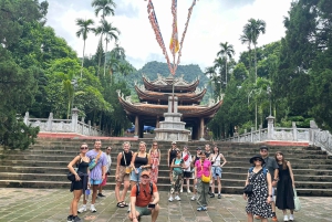 Hanoi: Parfumepagoden – bådtur på Yen-floden, frokost og hule