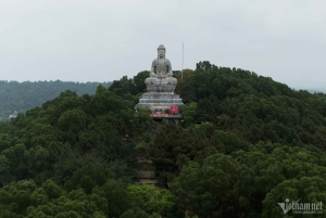 Hanoi: Phat Tich-pagoden eller Parfymepagoden, båttur og grotte