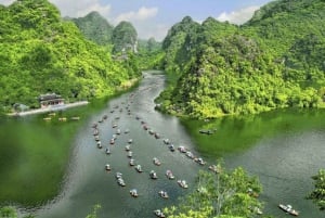 Трансфер Ханой – Фонгня – Хюэ – Хойан на VIP-автобусе с местами для сна