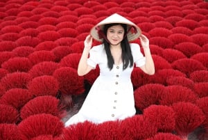 ハノイのPhung Xaロータスシルク手工芸村またはお香、帽子