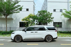 Hanoi: Privates Auto zum/vom Flughafen Noi Bai