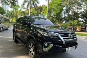 Hanoi: Privates Auto zum/vom Flughafen Noi Bai