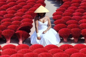 Hanoi: Private Conical Hat and Incense Village Tour