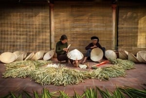 Hanoi: Private Conical Hat and Incense Village Tour