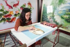 Hanoi: Private Conical Hat and Incense Village Tour