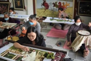 Hanoi: Private Conical Hat and Incense Village Tour