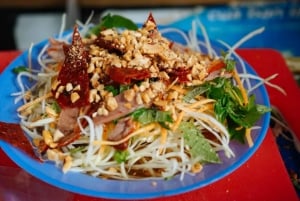 Hanoi: Guidad tur med gatumat för små grupper