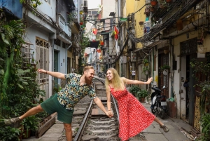 Hanoi Private Photoshoot – Iconic Spots & Hidden Gems