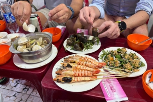 Excursão ao espetáculo Quintessence Of Tonkin a partir do bairro antigo de Hanói