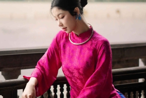 ハノイ：旧市街で伝統的なアオザイレンタル＆フォトウォーク