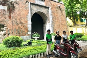 Villaggio dell'incenso Tour della città di Hanoi con pranzo e autobus per piccoli gruppi
