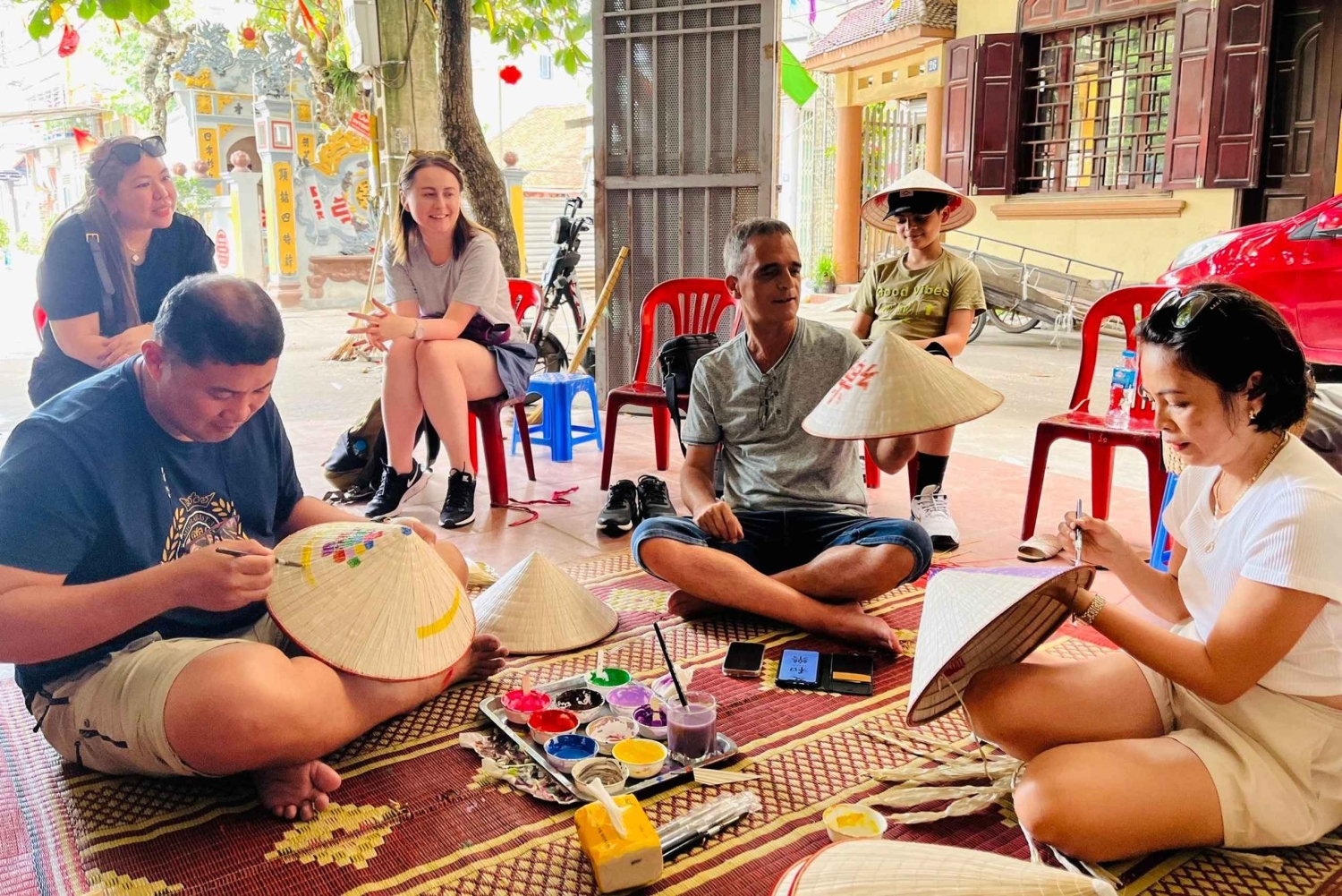 Hanoi: Son Dong-skulpturlandsby eller røgelselandsby og hat