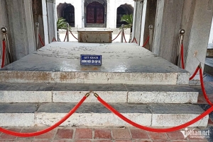 Hanoi Stone Cathedral, Incense Village or Trang An, Mua Cave