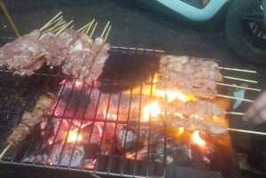 Hanoi: Katuruokakierros Train Streetillä ja piilotetuilla kujilla