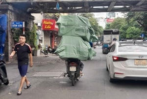 Hanoi: Katuruokakierros Train Streetillä ja piilotetuilla kujilla