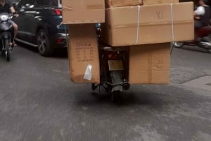 Hanoi: Katuruokakierros Train Streetillä ja piilotetuilla kujilla