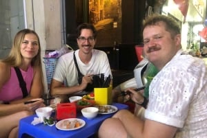 Hanoi Street Food Tour med Train Street – liten grupp