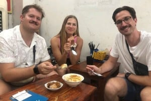 Hanoi Street Food Tour med Train Street – liten grupp