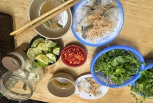 Hanoi Street Food Tour med Train Street – liten grupp