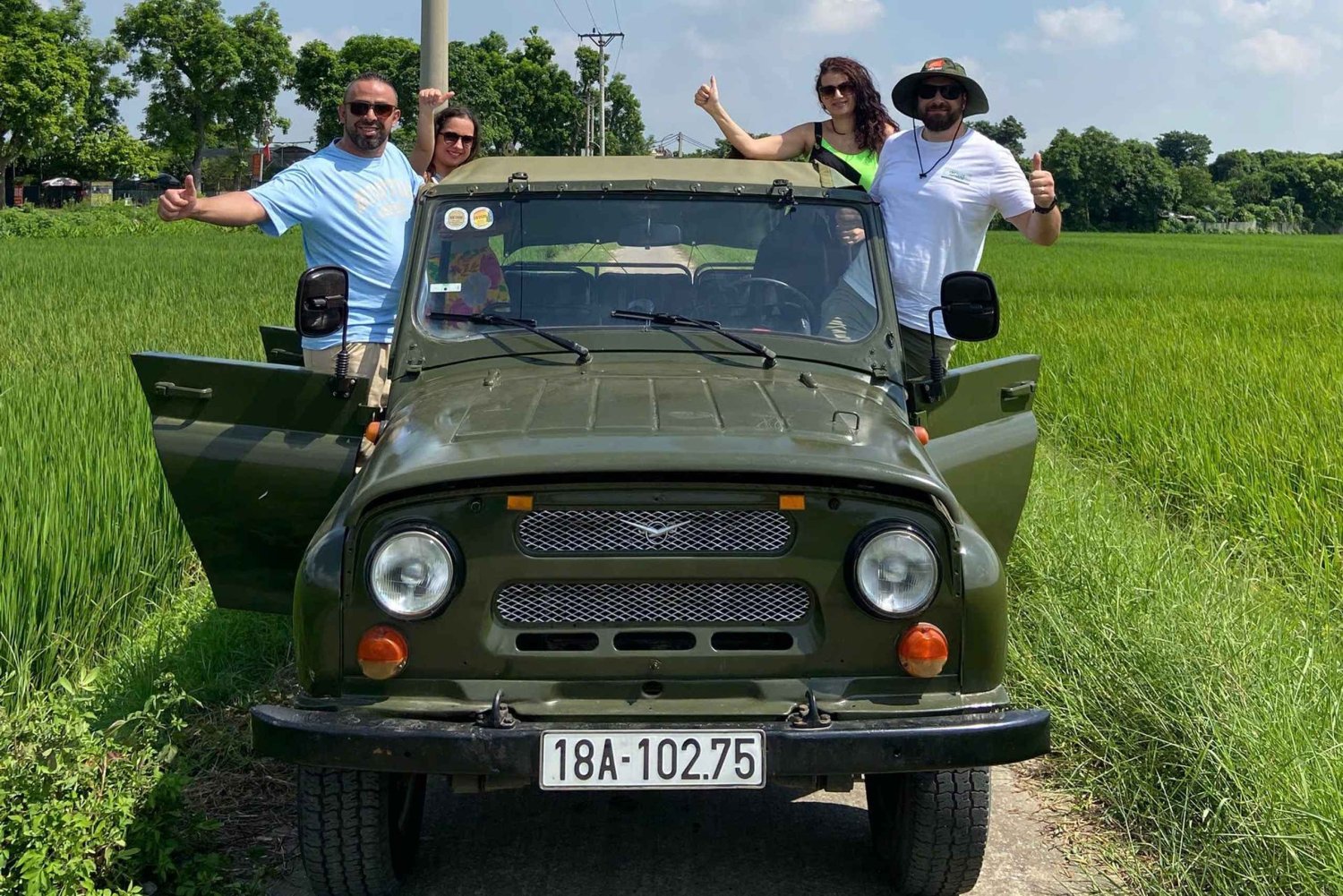 Tour di mezza giornata in jeep ad Hanoi: scopri la storia della cittadella di Co Loa e i suoi dintorni