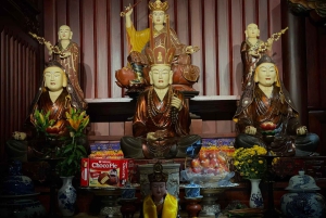 Hanoi: Thang Nghiemin pagoda tai suitsukkeiden kylä ja hattukylä