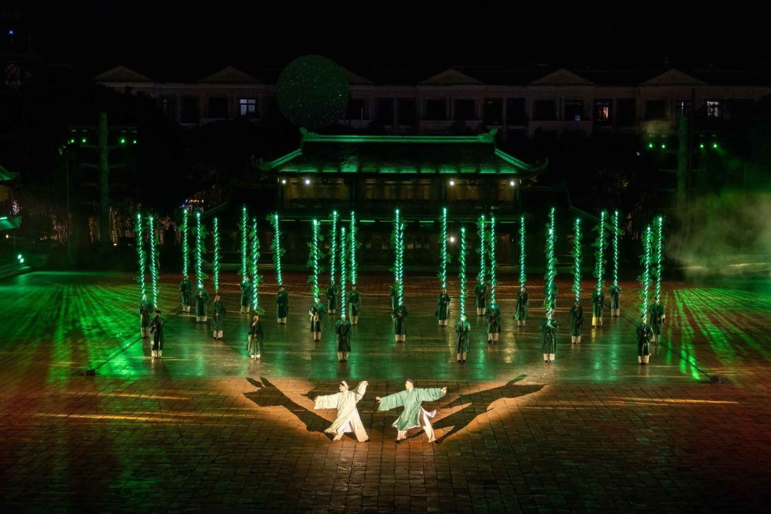 Hanoi: Privat tur til showet The Quintessence of Tonkin