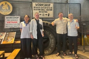 Hanoi: Workshop med håndværksoplevelse, hvor du kan lave sandaler af dæk