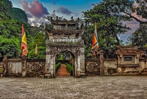 Tour privato da Hanoi a Ninh Binh: Hoa Lu, Trang An, Grotte di Mua