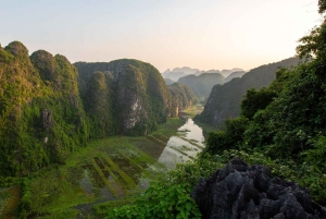 Hanoi to Ninh Binh private tour: Hoa Lu, Trang An, Mua Caves