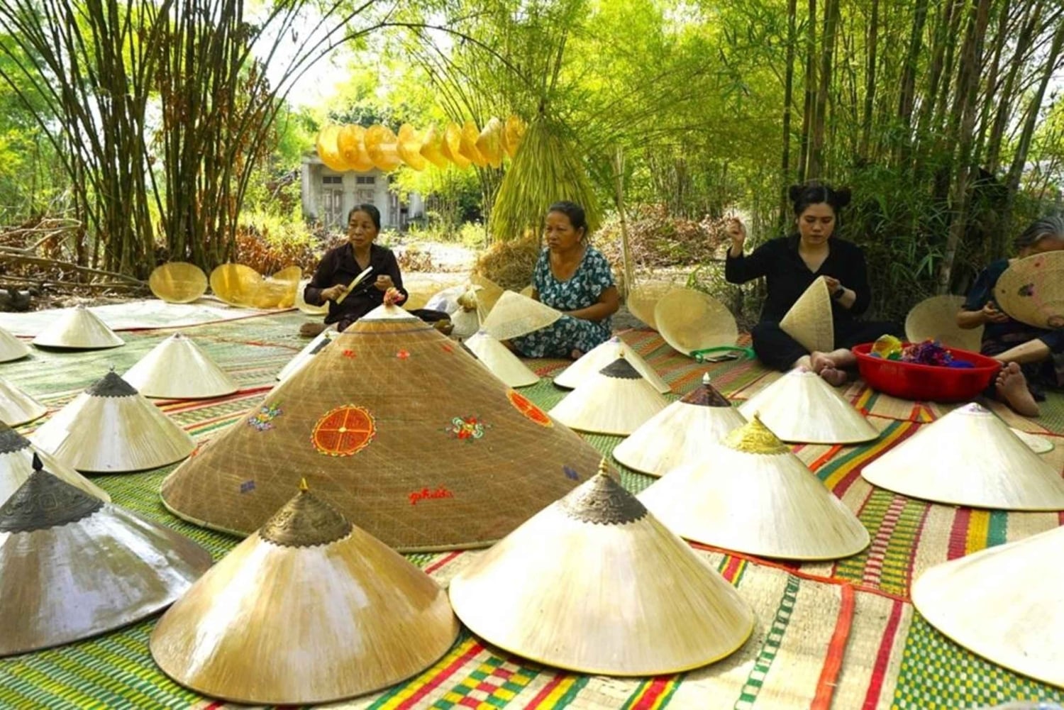Hanoi: Dagstur til traditionelle landsbyer med frokost