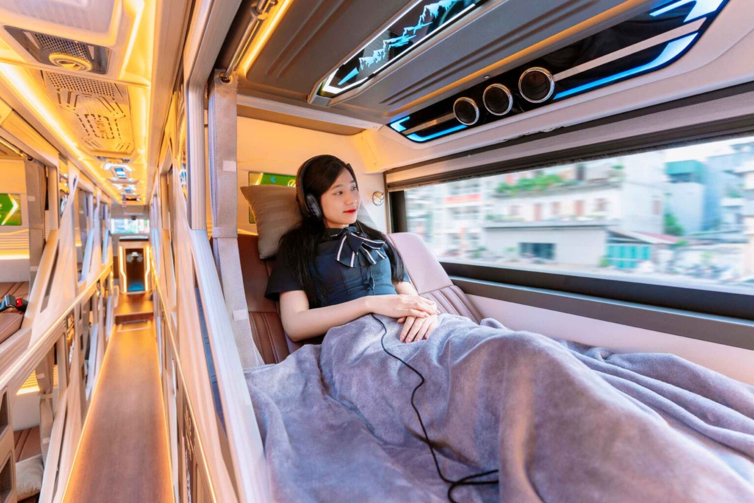 Hanoi: Transfer from/to Sapa by Comfortable Sleeping Bus