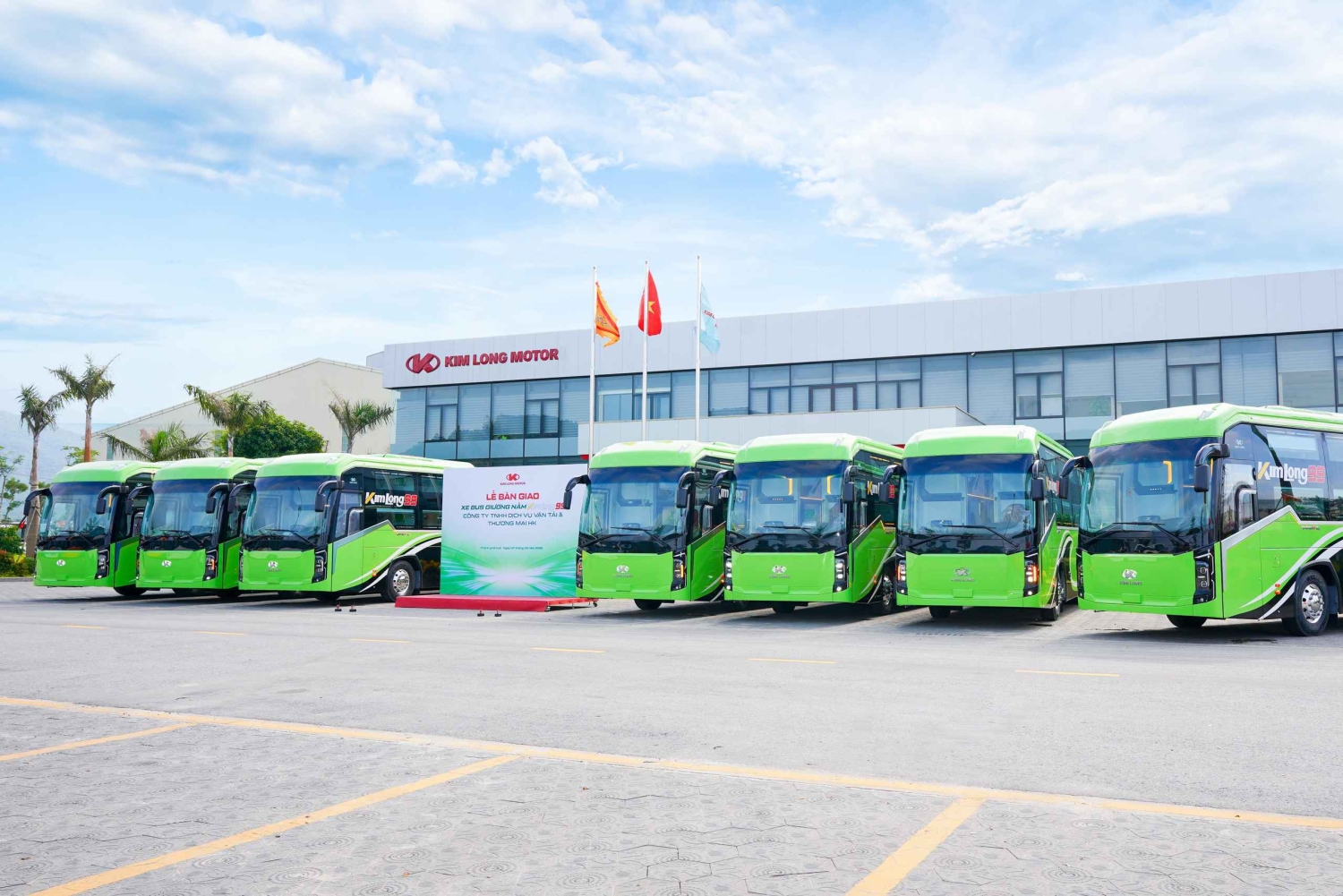 Hanoi: Transfer from/to Sapa by Comfortable Sleeping Bus