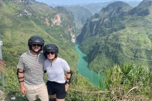 Hanoi: Trasferimento da/per Ha Giang in autobus VIP Sleeper