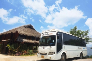 Hanoi: Kuljetus Pu Luongiin tai sieltä pois päivittäisellä luksuslimusiinilla