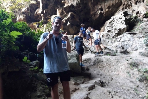 Hanoi: Kuljetus Pu Luongiin tai sieltä pois päivittäisellä luksuslimusiinilla