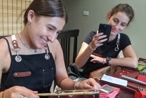Hanoi: unieke workshop zilveren ringen/hangers maken