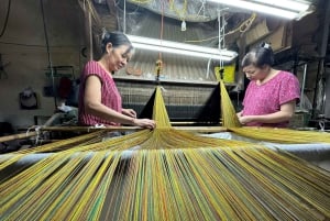 Hanoi: Van Phuc Silk Village & Quang Phu Cau Incense Village