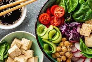 Hanoin vegaaninen kokkikurssi: vietnamilainen kulinaarinen seikkailu