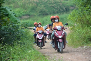 Hanoi Vespa-tur til Bat Trang keramiklandsby ledet af kvinder