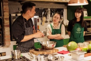Hanoi: clase de cocina vietnamita y visita al mercado con un chef local