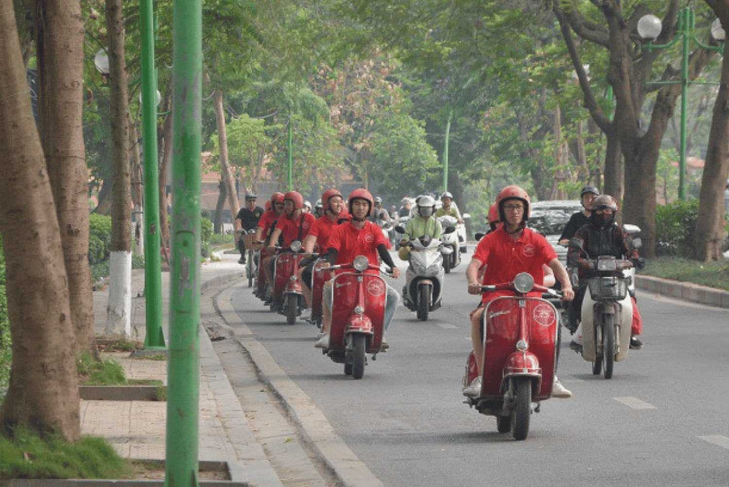 Hanoi Vintage Vespa City Tours