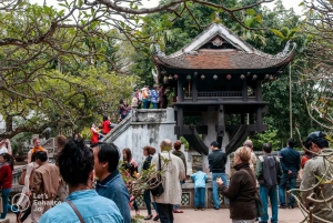 Fra Ninh Binh: Cuc Phuong - Van Long-reservatet - små grupper