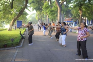Hanoi WestLake Scenic Tour & Flower Valley & Train Street